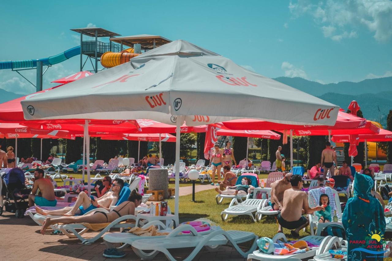 Hotel Alinalex - Paradisul Acvatic Braşov Eksteriør billede